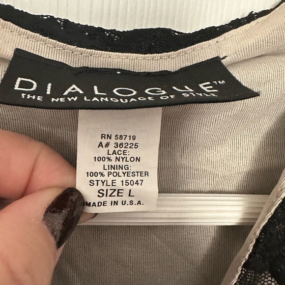 Dialogue Standing V-neck Lined Bodice Lace Top Sz L NWIT Black A36225 - Picture 5 of 5